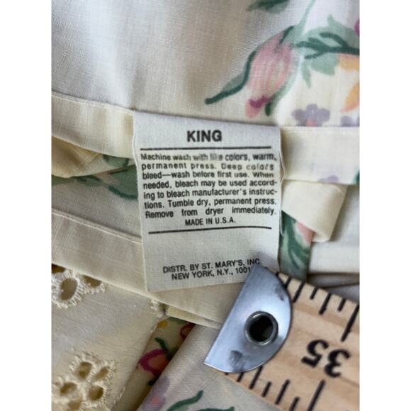 Vintage St Mary's Combed Percale Complete Bed Linen Set - King - FLORAL RUFFLE - Picture 4 of 9
